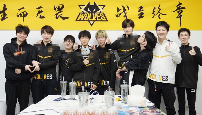 新品发布成 新品发布成